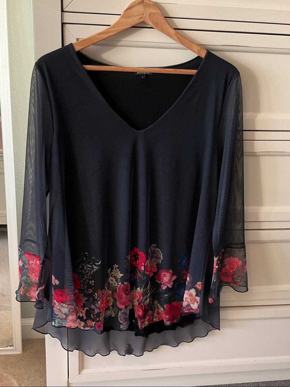 Desigual V-Neck Tunic with Vibrant Floral Hem
